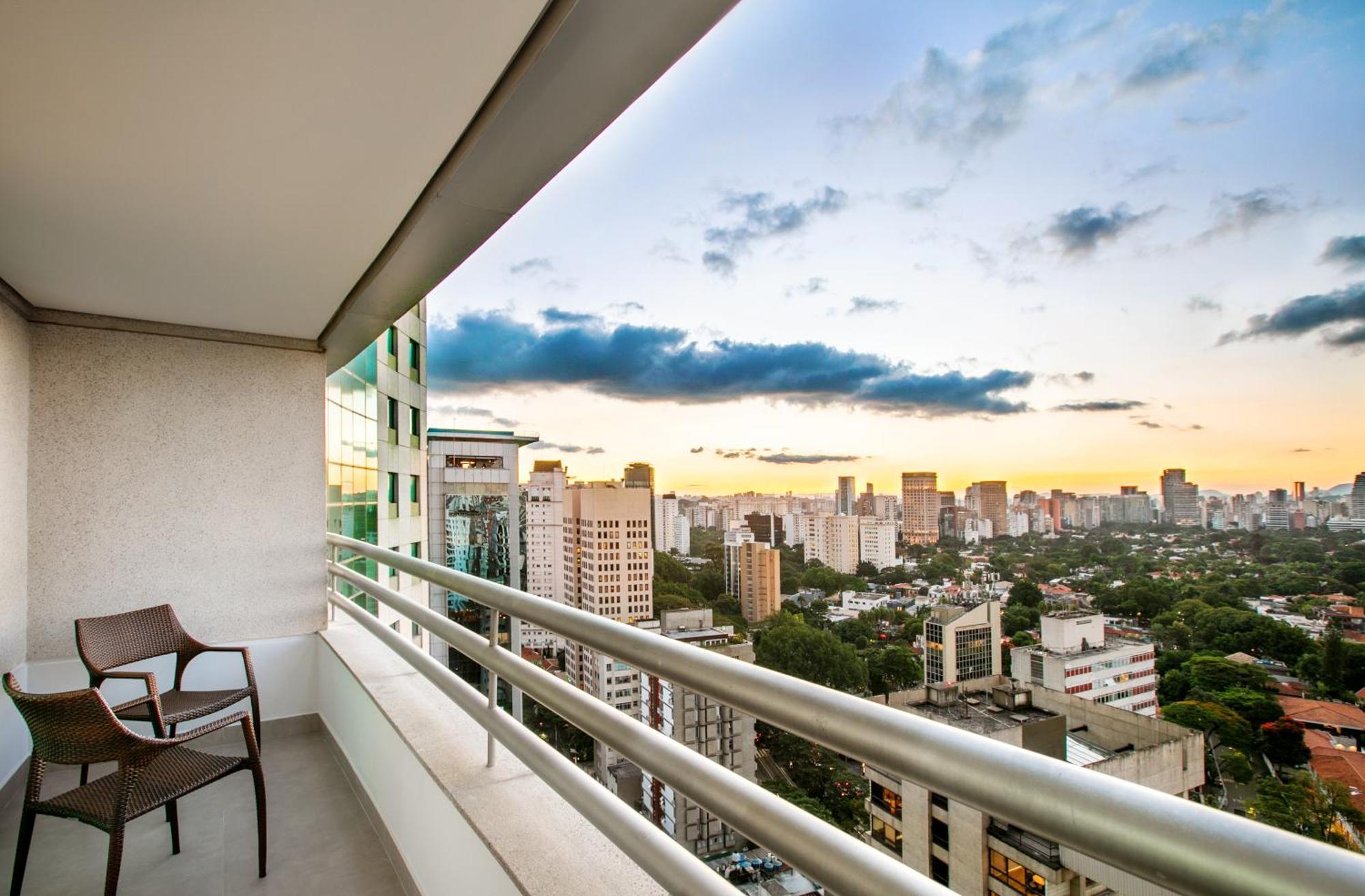 Melia Jardim Europa Hotell São Paulo Exteriör bild View from a balcony